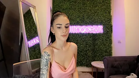 realhotfallingdevil stripchat stream image