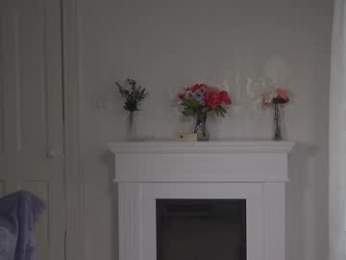 littlegreekflower chaturbate stream image