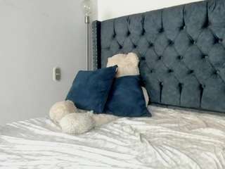 sophia-lopeez camsoda stream image