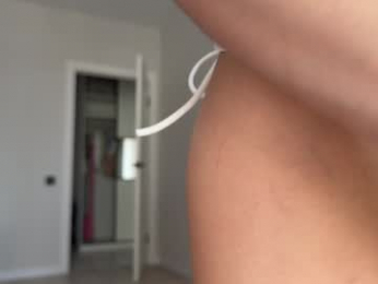 lesi_moonie chaturbate stream image