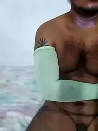 AraNDissNaughtyJolly stripchat stream image