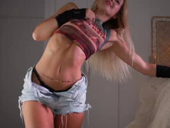 kriss0leoo chaturbate stream image