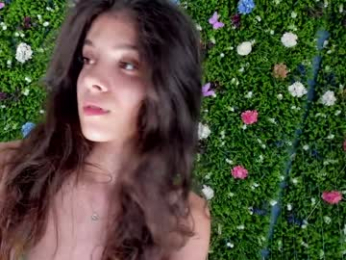 babyaylin chaturbate stream image