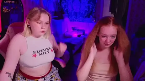 Radiants_two stripchat stream image