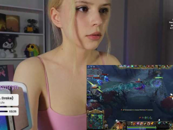 fymryn bongacams stream image