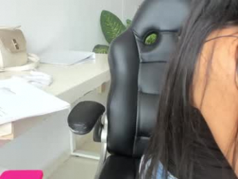 emillybrowm chaturbate stream image