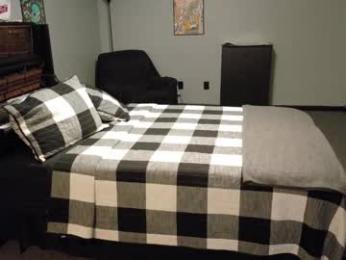 curiouscouple3143 chaturbate stream image