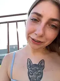 Sunny___Bunny stripchat stream image