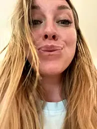 Sweet___Emily stripchat stream image