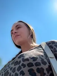 lunagirl13 stripchat stream image