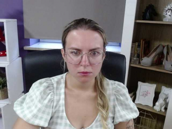 Soft-Zoey bongacams stream image