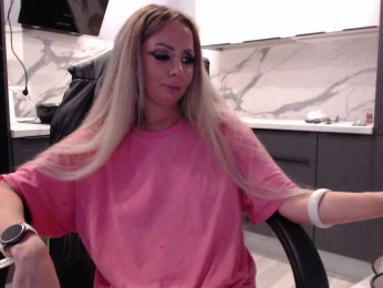 blondalina bongacams stream image