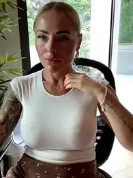 EmaSalis stripchat stream image