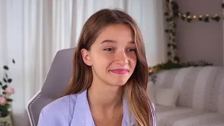 UdelaHathorne stripchat stream image