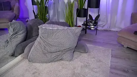 hotmilfbitch stripchat stream image