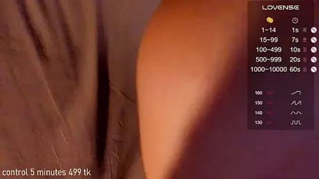 VickiRoom stripchat stream image