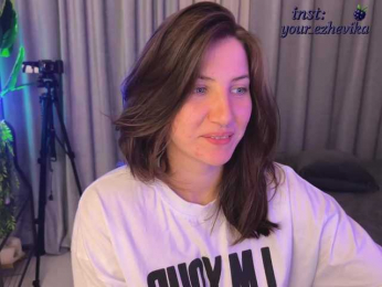 EzheVika bongacams stream image