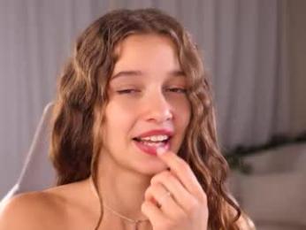 little_poetry chaturbate stream image, 10.08.2025 16:20