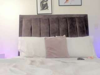 helen-moorex camsoda stream image