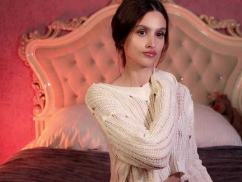 Enchantressss bongacams stream image