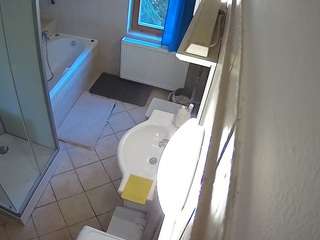 voyeurcam-julmodels-bath-2nd-2 camsoda stream image, 07.08.2025 18:00