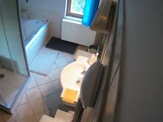 voyeurcam-julmodels-bath-2nd-2 camsoda stream image, 07.08.2025 18:00