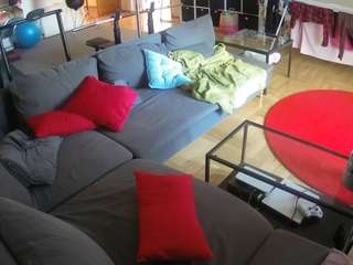 voyeurcam-julmodels-living-3 camsoda stream image