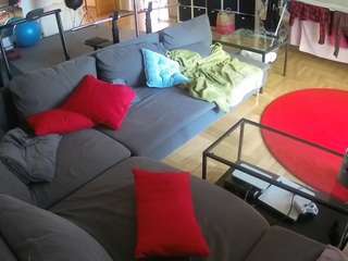 voyeurcam-julmodels-living-3 camsoda stream image