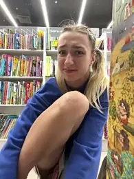 Lia__Love stripchat stream image