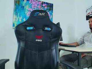 mike-maite camsoda stream image