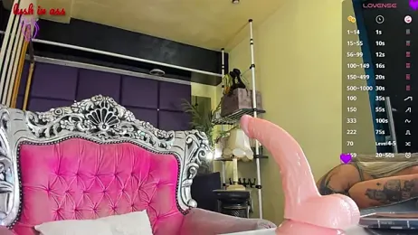 spicyxmilf stripchat stream image