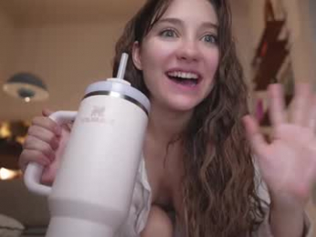 mia_elfie chaturbate stream image