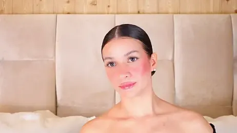 KiraKayleigh1 stripchat stream image