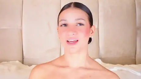 KiraKayleigh1 stripchat stream image