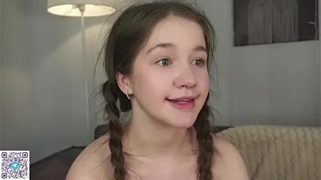 AmiLewis stripchat stream image