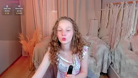 _Rose_Charming_ stripchat stream image