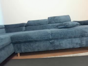 ehotlovea chaturbate stream image