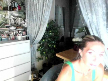 Aurora108 bongacams stream image