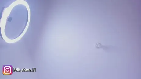 bella_adams_ stripchat stream image