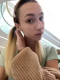 Lia__Love stripchat stream image