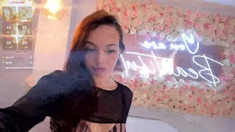 NaomiSainz stripchat stream image