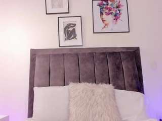 helen-moorex camsoda stream image