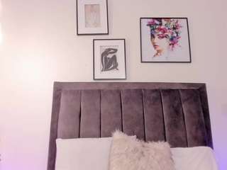 helen-moorex camsoda stream image