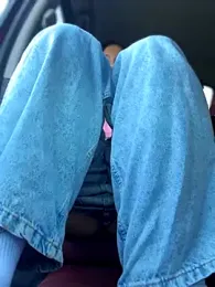 JulliaVegas stripchat stream image