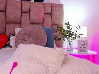 Danile Hensen flirt4free stream image