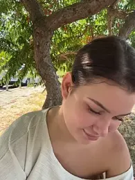 KikiWatson stripchat stream image