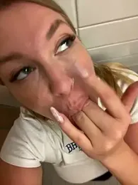 Sweet___Emily stripchat stream image