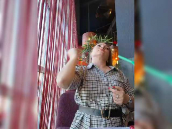 DIVORA bongacams stream image