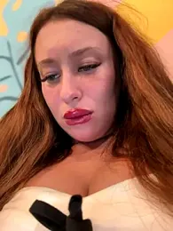AndreaMood stripchat stream image