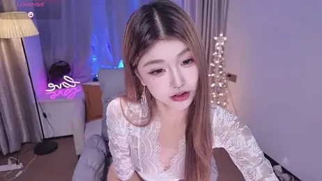 Kiki--2025 stripchat stream image